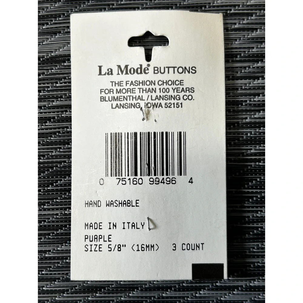 La Mode Purple Gold Embossed Buttons 5/8 Inch 16mm Made in Italy 3 Count 45358